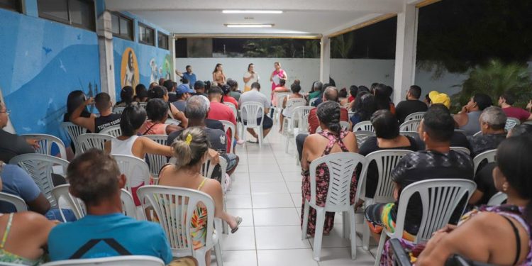 Prefeitura de Cabedelo reúne noivos que irão participar do Casamento Comunitário