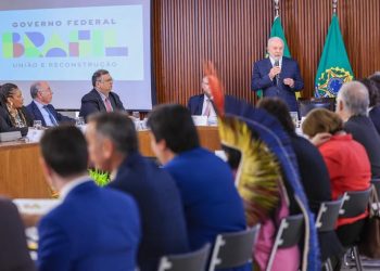Presidente Lula celebra conquistas de 2023 na abertura de reunião ministerial