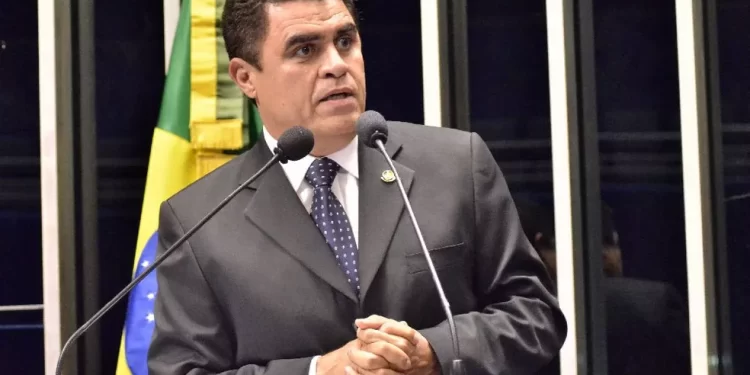 João confirma Wilson Santiago na Secretaria de Representação, em Brasília