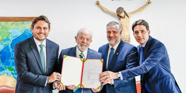 Lei vai permitir que estação de rádio tenha sociedade com único sócio