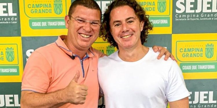 Secretário de Esportes recebe senador Veneziano e tem garantia da destinação de recursos para recuperação da piscina da Vila Plínio Lemos