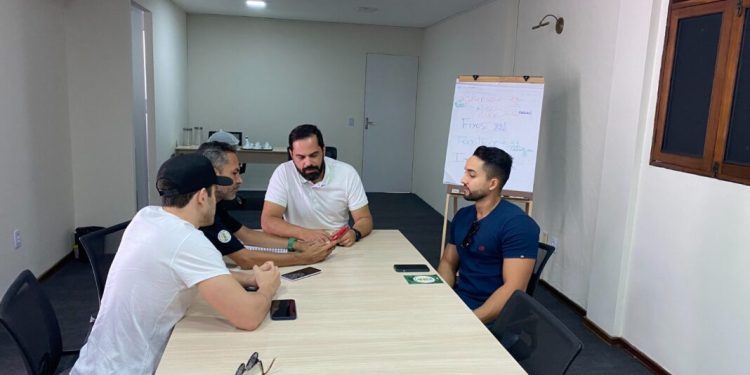 Amde e Juventude Conectada alinham parcerias para impulsionar empreendedorismo jovem em Campina Grande