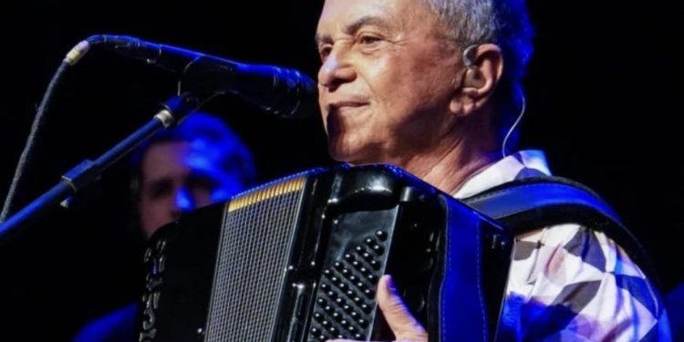 Flávio José, Banda Cascavel, Forró da Live e Fabrício Rodrigues abrem o Festival Forró Verão neste sábado