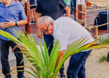 Cícero Lucena dá início ao programa Tenda Verde e meta é fazer João Pessoa atingir 500 mil árvores urbanas plantadas