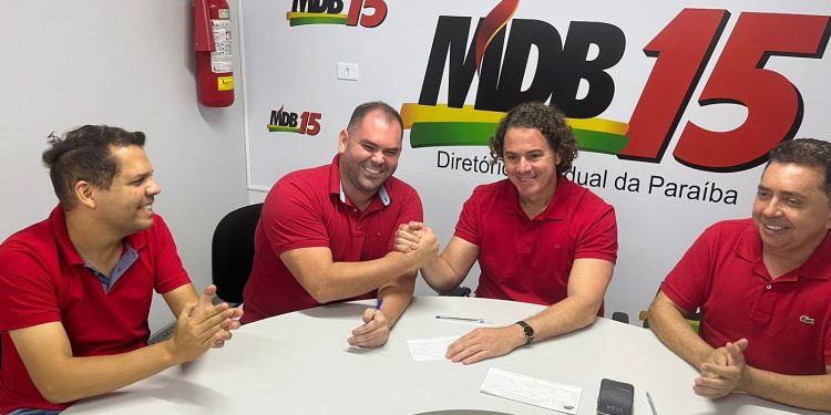 MDB filia o vice-prefeito de Alagoinha, Alírio Filho, que será candidato a prefeito pela legenda nas eleições deste ano