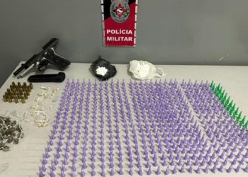 PM prende vizinhos que atuavam em conjunto no tráfico de drogas na cidade de Bayeux