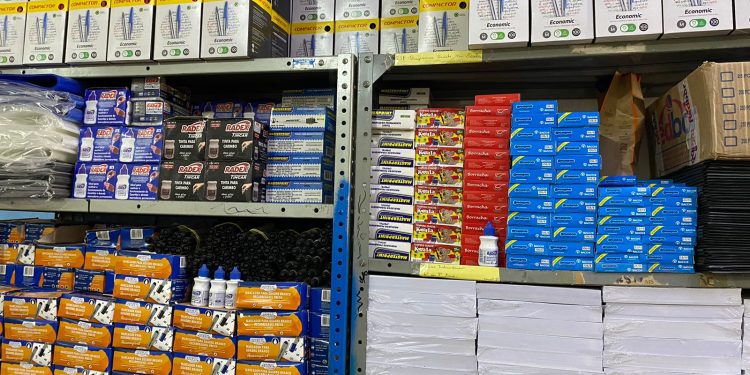 Escolas municipais de Patos passam por reformas, ampliações e recebem suprimentos durante férias dos alunos