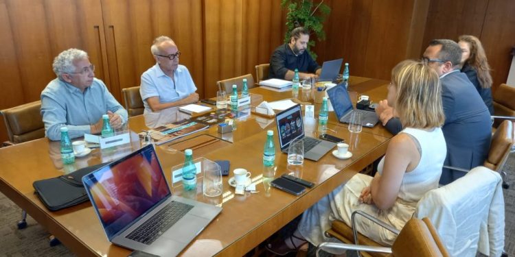 Cícero Lucena encontra representantes da Cidade da Imagem e projeta parceria para criação de polo audiovisual em João Pessoa