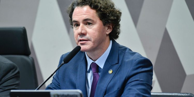 Confederação que representa entidades filantrópicas e santas casas em todo o Brasil agradece a Veneziano Lei que garante mais recursos ao setor