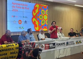 Veneziano participa da divulgação do Folia de Rua e organizadores elogiam emenda de R$ 1 milhão do parlamentar para o evento