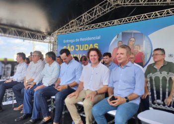 Em Patos, ministros de Lula enaltecem compromisso de Veneziano com a Paraíba: “Sempre está em luta pelo povo da Paraíba”