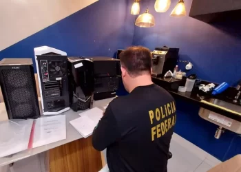 PF cumpre mandados contra suspeitos de vender TV Box pirata na Paraíba