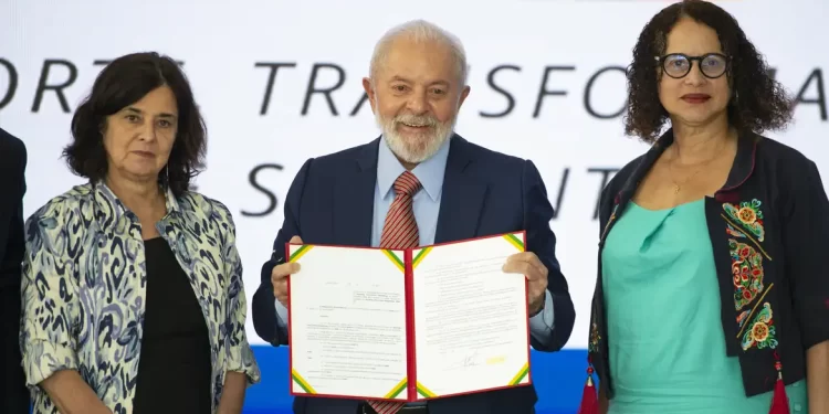 Governo federal anuncia nova política para desenvolvimento da indústria