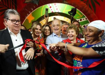 João Azevêdo e ministro Márcio França abrem 37° Salão do Artesanato Paraibano e assinam convênio