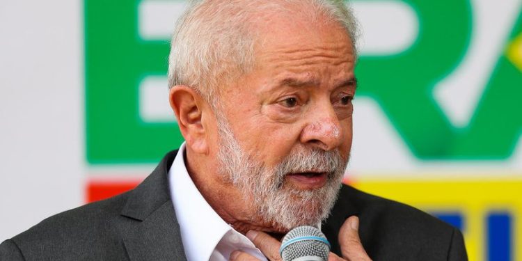 Presidente sanciona lei que institui política de trabalho digno para população em situação de rua