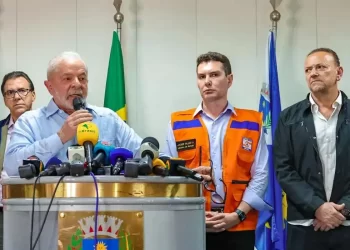 Lula reforça importância da memória para garantir democracia