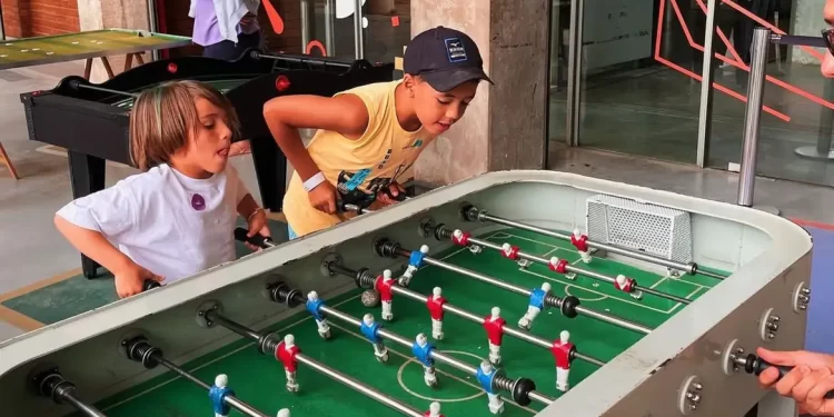 Museu do Futebol tem brincadeiras e exposição como atração de férias