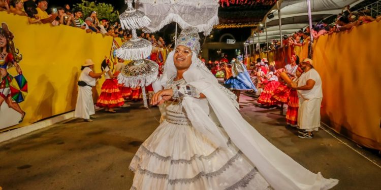 Cortejo de culturas populares vai movimentar Centro Histórico neste sábado