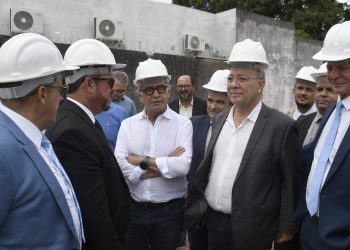 Vereadores, prefeito e secretários municipais visitam obra da nova sede da CMJP