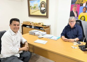 Wilson Santiago destaca avanço para obra da PB-387, que liga Uiraúna a Vieirópolis; ordem de serviço sairá nos próximos dias