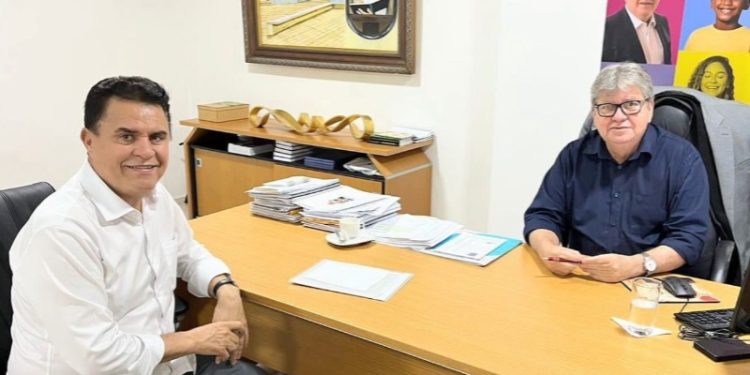 Wilson Santiago destaca avanço para obra da PB-387, que liga Uiraúna a Vieirópolis; ordem de serviço sairá nos próximos dias