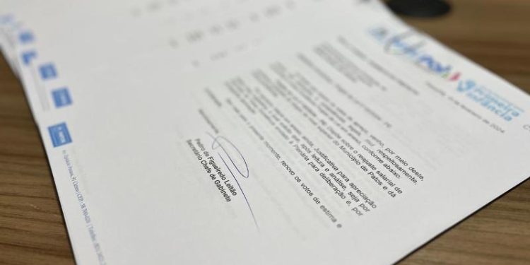 Projetos de Lei que tratam de reajuste salarial são protocolados na Câmara de Patos