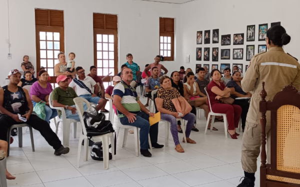 Carnaval de Cajazeiras: Secretaria Municipal de Cultura se reúne com comerciantes e Corpo de Bombeiros