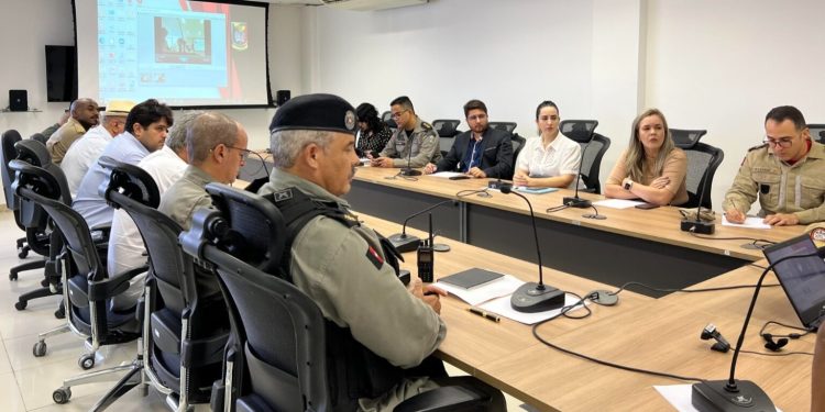 Prefeitura de Campina Grande, MP, órgãos de segurança e Arte Produções definem horários para o Maior São João do Mundo