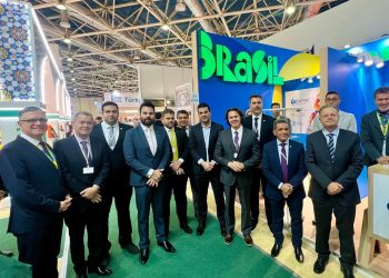 MISSÃO OFICIAL: Veneziano representa o Brasil em feira internacional na Rússia