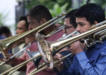 Música no Centro apresenta Quarteto de Trombone JP-Bone, Izadora França e Lucas Bojikian