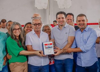 Cícero Lucena autoriza obras de reconstrução da Escola Bilíngue Dom José Maria Pires