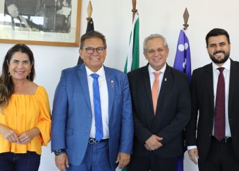 Adriano Galdino e Wilson Filho fazem visita institucional à UFPB