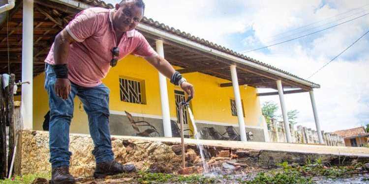 Governo da Paraíba beneficia 1.137 famílias em Monteiro com sistemas de abastecimento de água do Rio São Francisco