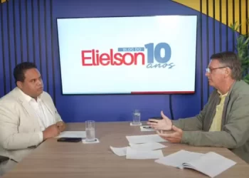 Bolsonaro diz que Cabo Gilberto é “novo” e reforça apoio a candidatura de Queiroga em João Pessoa