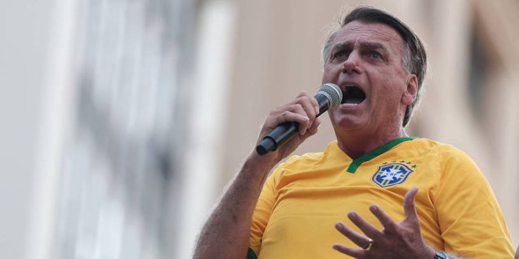 PF vai incluir fala de Bolsonaro em inquérito sobre tentativa de golpe