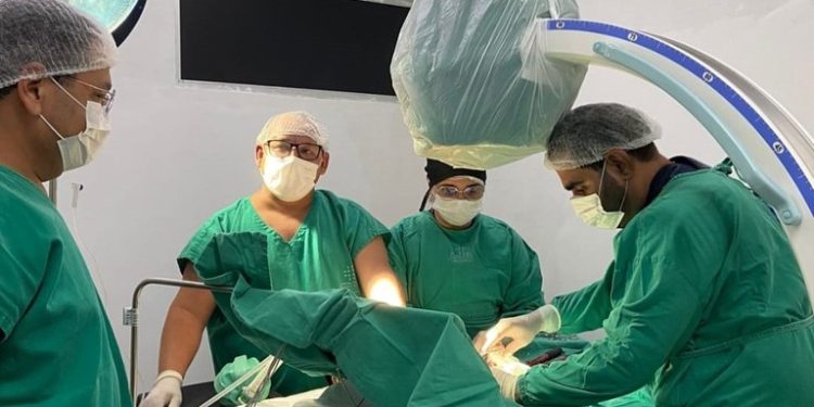 Interiorização da saúde viabiliza cirurgia ortopédica de urgência em criança no Hospital de Catolé do Rocha