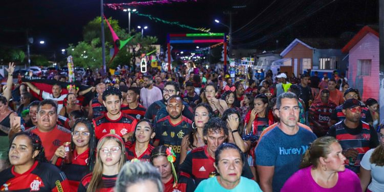 Corredor da Folia segue entregando animação e alegria em Cabedelo