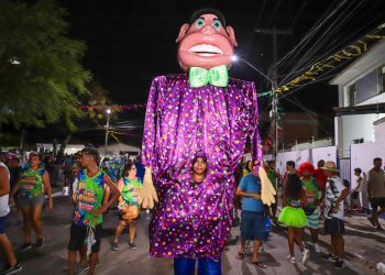 Animação e alegria marcam mais um dia de Carnaval no Corredor da Folia em Cabedelo
