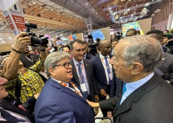 Presidente de Portugal é recebido por João Azevêdo no estande da Paraíba na abertura da Bolsa de Turismo de Lisboa