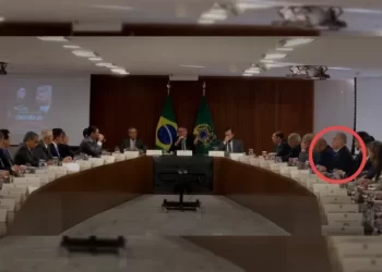 VÍDEO: Marcelo Queiroga estava em reunião na qual Bolsonaro discutiu dinâmica golpista