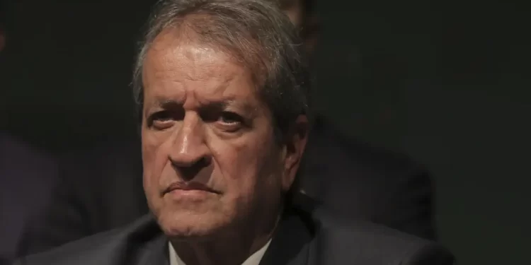 Moraes mantém prisões de ex-assessores de Jair Bolsonaro