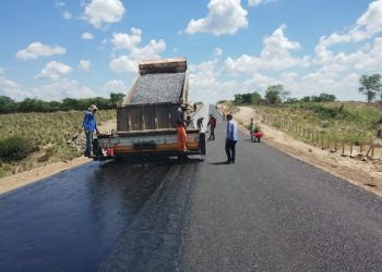 Governo da Paraíba acelera mais uma grande rodovia no Sertão no valor de 45 milhões