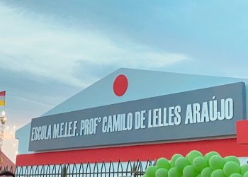 Governo do Estado e Prefeitura inauguram escola que vai atender estudantes da zona rural de Mari