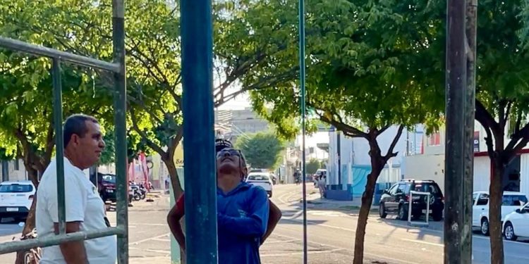 Prefeitura de Patos intensifica serviços de iluminação e manutenção urbana, atendendo demandas da comunidade