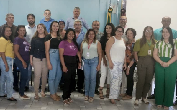 Secretária do Meio Ambiente de Cajazeiras discute construção de bancos de sementes na região