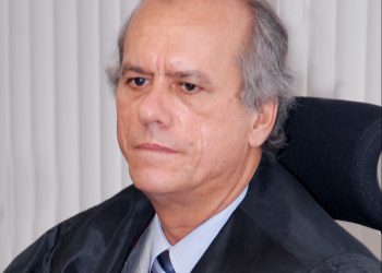 Desembargador Ricardo Porto elogia luta do jogador Vini Jr. contra o racismo