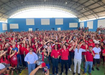 Veneziano participa de ato conjunto de filiações e apresentação das pre-candidaturas a Prefeita e a Vice do Republicanos e MDB em Água Branca
