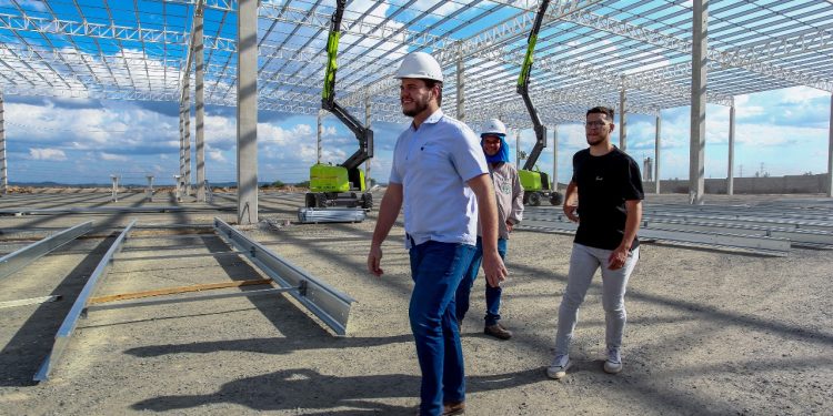 Com incentivos da Prefeitura de Campina Grande, empresa mineira irá gerar mais de 300 empregos na cidade