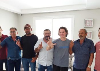 Veneziano confirma apoio a pré-candidatura de Chico Mariano na disputa pela Prefeitura de São Sebastião do Umbuzeiro