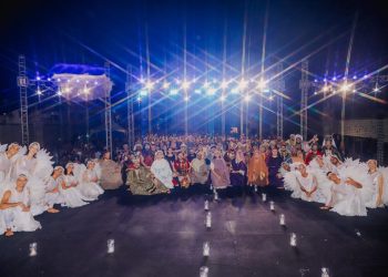 Emoção marca última apresentação do espetáculo Paixão de Cristo 